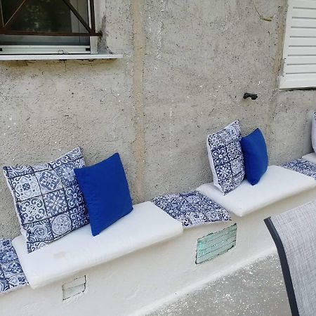 Lemontree Apartment Атина Екстериор снимка