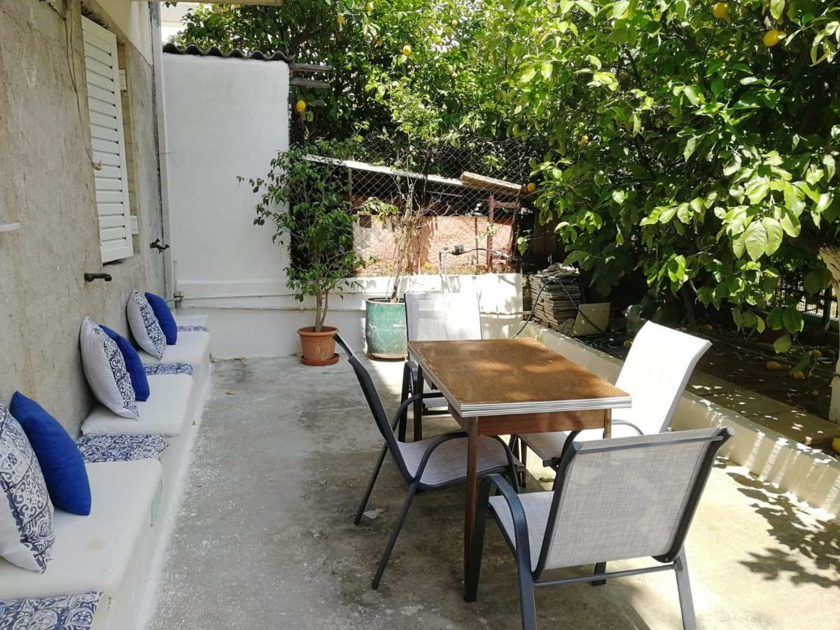 Lemontree Apartment Атина Екстериор снимка