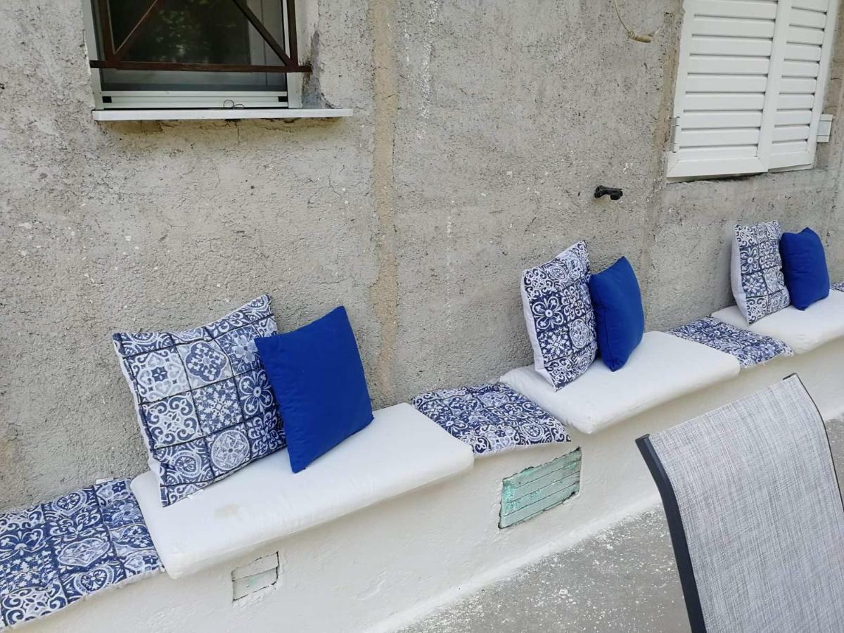 Lemontree Apartment Атина Екстериор снимка