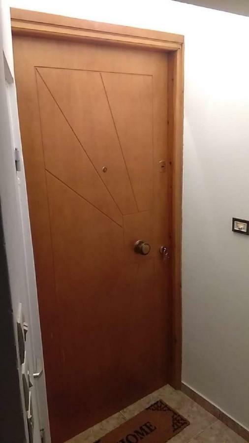 Lemontree Apartment Атина Екстериор снимка
